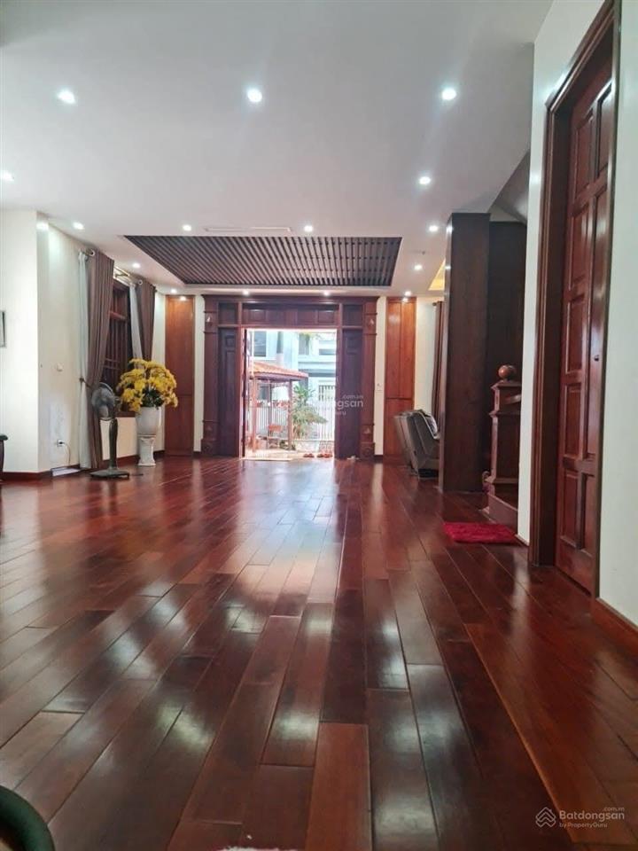 Bán biệt thự the tera an hưng. 306m2, 3 tầng, mt 12m, đang cho thuê 110 triệu/tháng. 81.5 tỷ