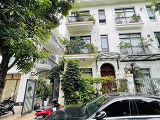 Vinhomes green bay, biệt thự hiếm view hồ, 96 tỷ! 145m2, 5 tầng, 1 hầm. thang máy, đủ nội thất đẹp