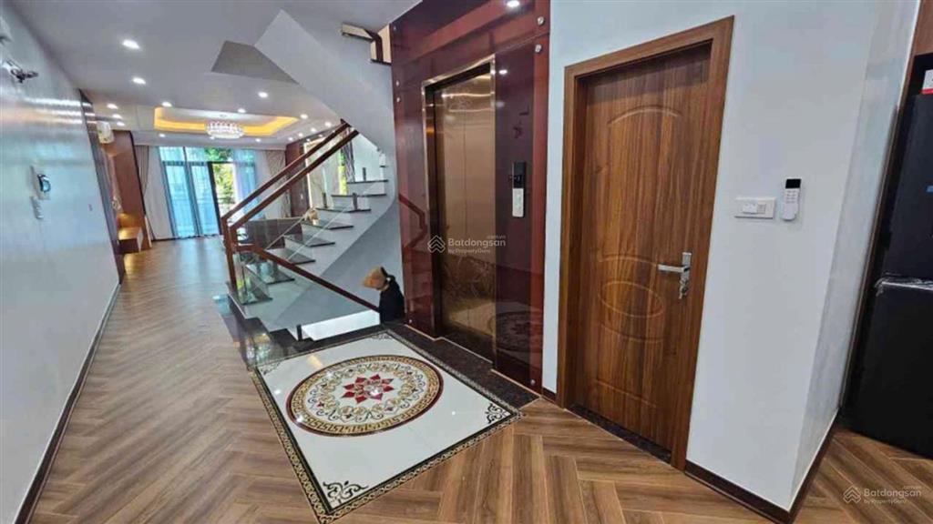 Liền kề sân vườn văn phú  nhà đẹp, giá đẹp, vị trí đẹp! 90m2 5 tầng, thang máy. gara ô tô.