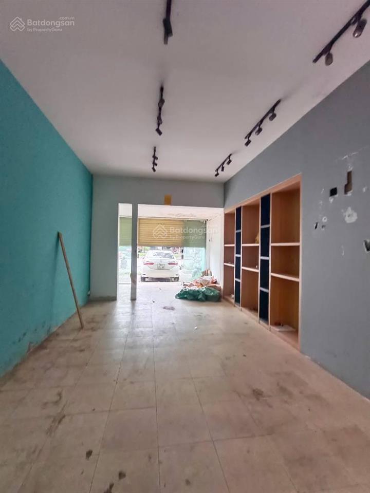 Liền kề văn phú  mặt đường 50m. vị trí kim cương! 90m2 5 tầng mt 4,5m. vỉa hè 8m. 28,6 tỷ.