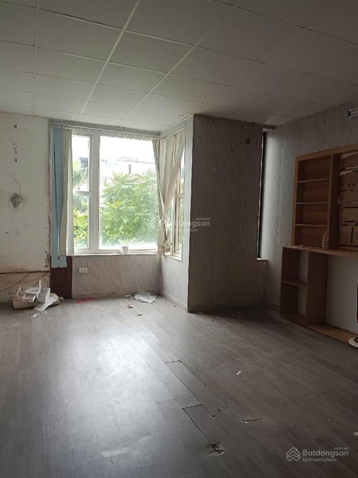 Liền kề văn phú  mặt đường 50m. vị trí kim cương! 90m2 5 tầng mt 4,5m. vỉa hè 8m. 28,6 tỷ.