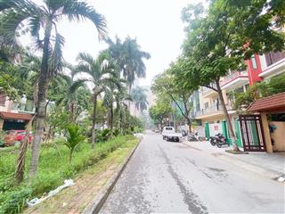 Siêu phẩm biệt thự mặt đường đôi xa la hà đông! 150m2, 5 tầng, mặt tiền quyền lực. 34 tỷ