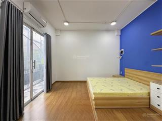 Căn hộ mini lý thường kiệtcăn góc 2 ban công 1pn có thể làm 2pn full nội thất giảm 80% tháng đầu