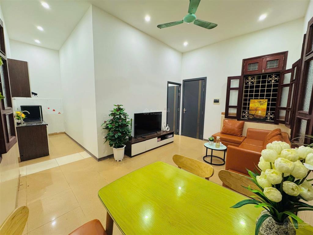 Cho thuê phòng ở ngay ngõ ô tô 1pn và giá từ 6tr/th đường võng thị tây hồ 0936 041 ***