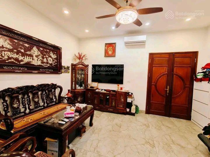 Nhà riêng đội cấn ba đình, nhà mới ở được ngay, 34m 4 tầng, sát đường ô tô, không quy hoạch, 7 tỷ.