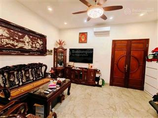 Nhà riêng đội cấn ba đình, nhà mới ở được ngay, 34m 4 tầng, sát đường ô tô, không quy hoạch, 7 tỷ.