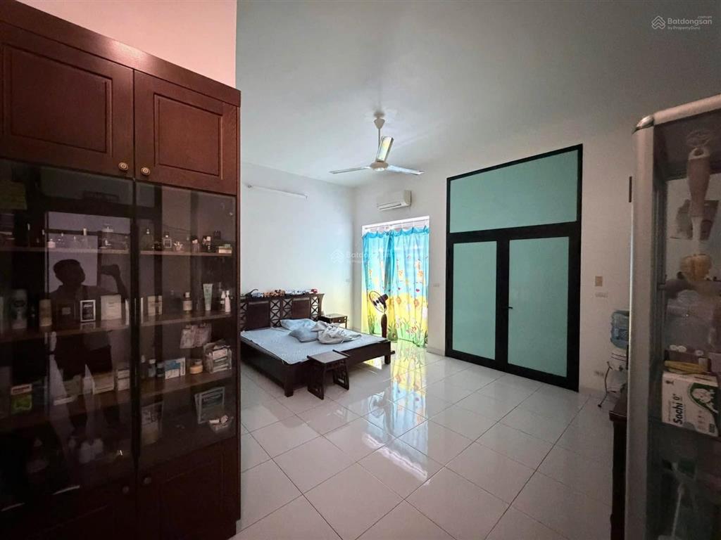 Nhà riêng phố đông quan cầu giấy khu quan hoa, nhà dân 43/45m, 4 tầng, lên được thêm tầng, 7,9 tỷ