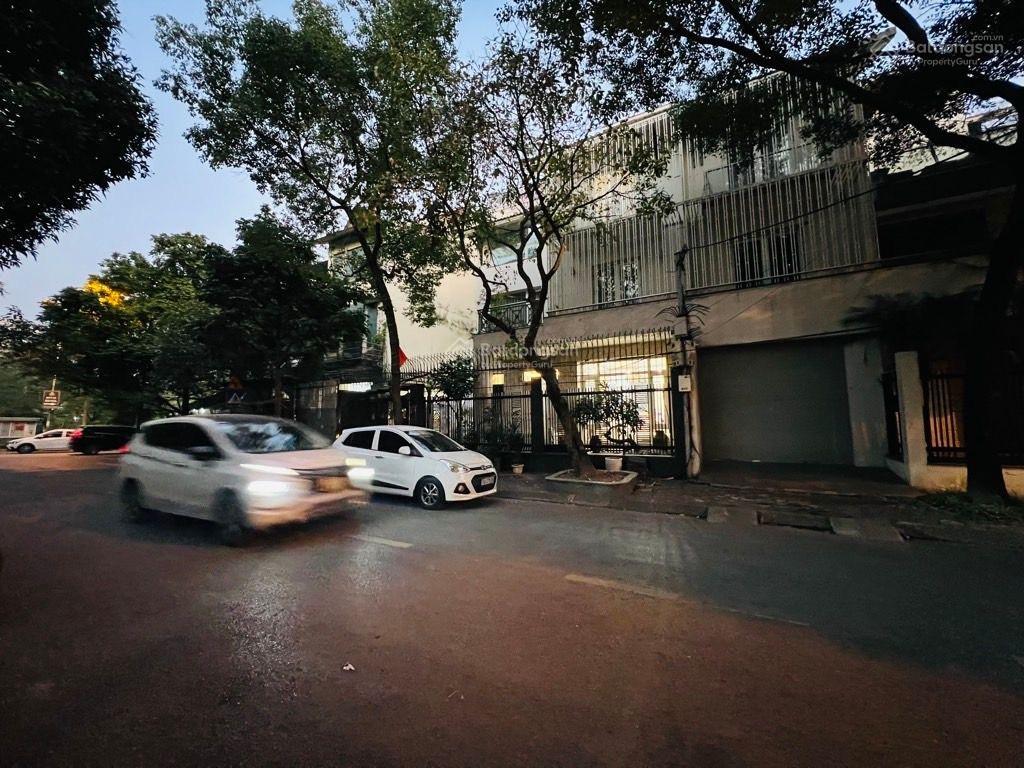 Giảm gấp 5 tỷ chính chủ cần bán biệt thự liền kề phố sài đồng  huỳnh văn nghệ 150m2 mặt tiền 12m