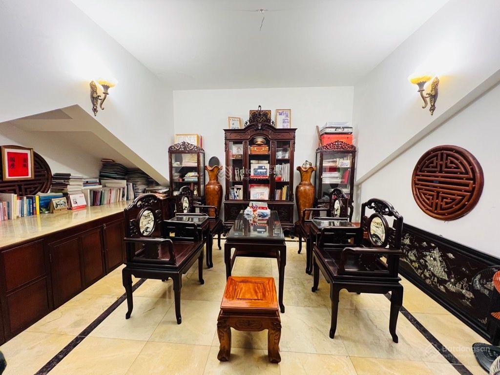 Giảm gấp 5 tỷ chính chủ cần bán biệt thự liền kề phố sài đồng  huỳnh văn nghệ 150m2 mặt tiền 12m