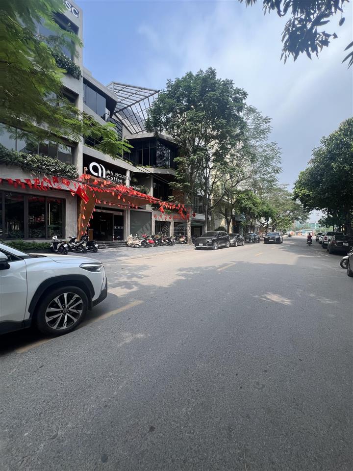 Mặt ngõ 29 phố trạm  125m2  mặt tiền 7m  phù hợp xây  toà nhà văn phòng chung cư mini đường 10m