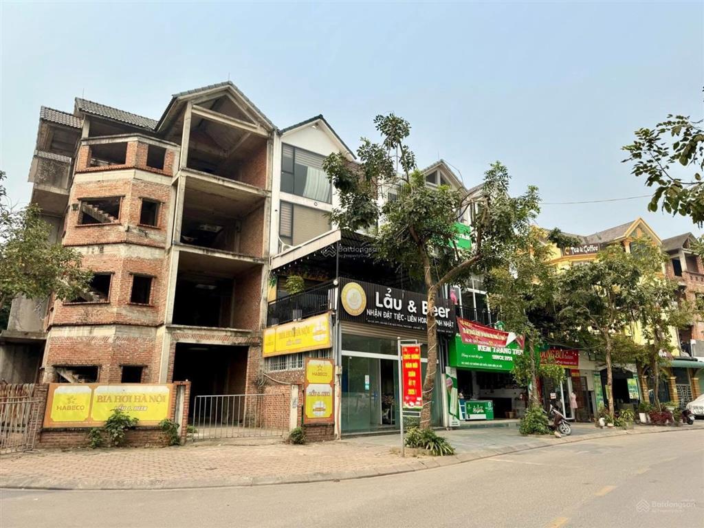 Biệt thự liền kề xây thô bộ quốc phòng thạch bàn  2 mặt tiền  130m2 mặt tiền 7.7m  kinh doanh 