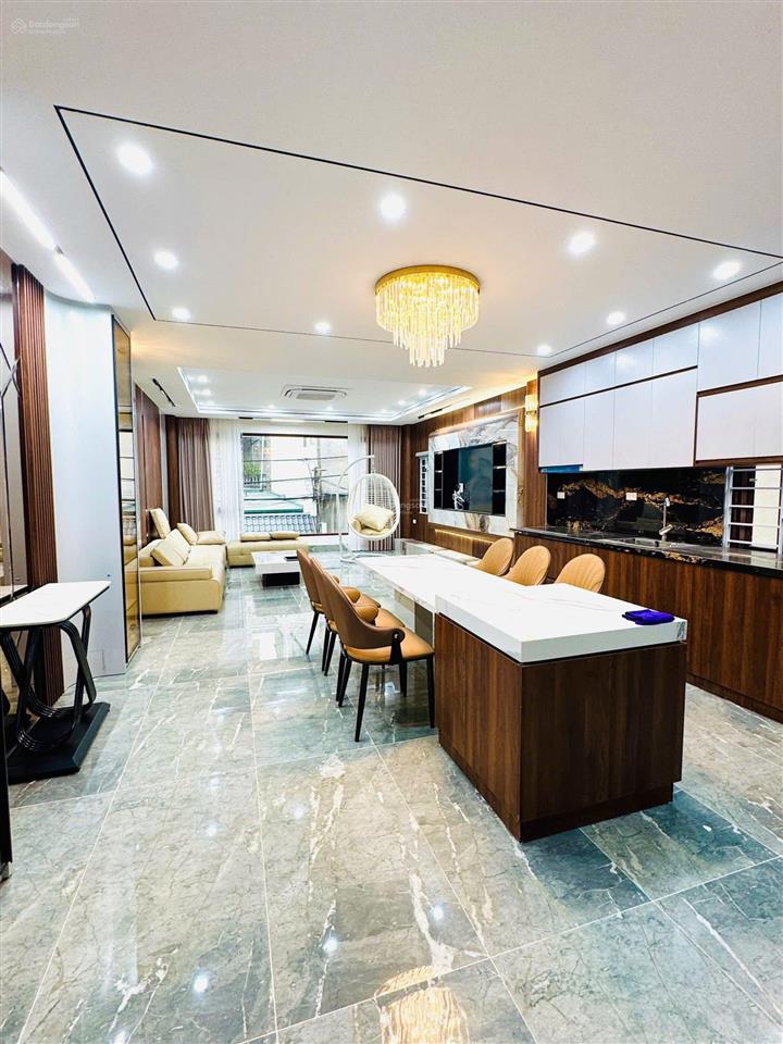 Hạ gấp 1.5 tỷchủ bán gấp nhà 8 tầng thang máy 80m2  lô góc  gara 3 ô tô  ngay tttm aeon mall
