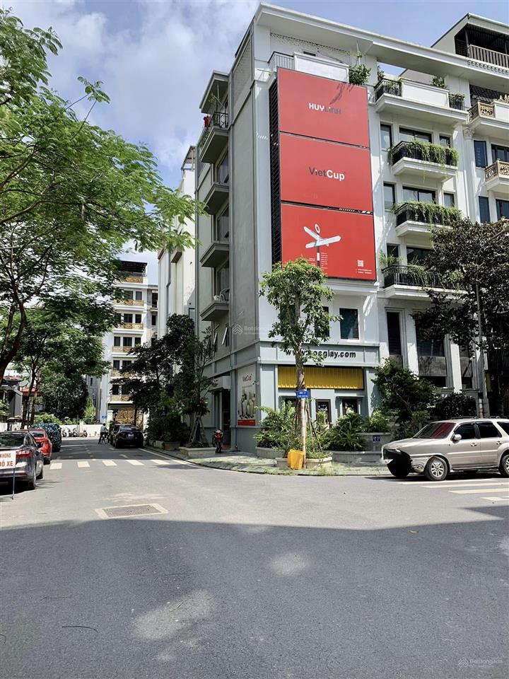 Bán nhà phố lâm hạ  phân lô ô tô tránh  khu vip bậc nhất quận long biên 90m2 ngay bv tâm anh