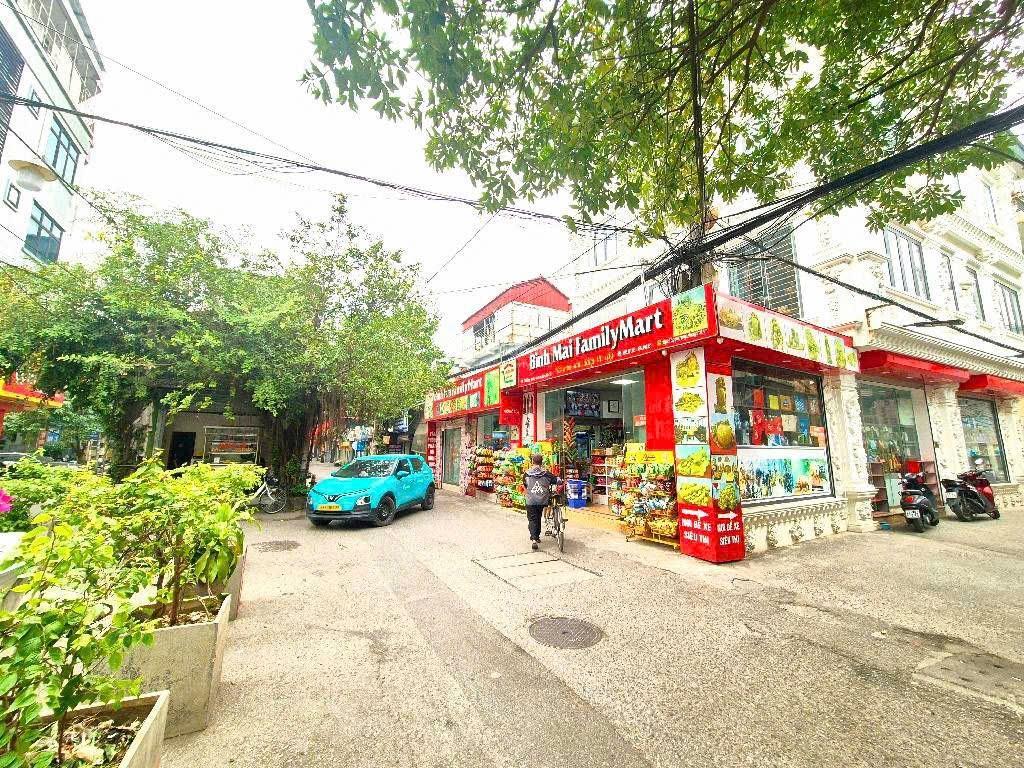 Chính chủ  cần bán gấp mảnh đất ngõ 466 ngô gia tự  việt hưng  105m2  mặt tiền 5.5m  ngõ thông