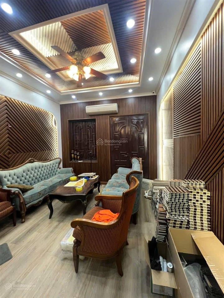 Bán nhà mặt phố nguyễn văn linh  4 tầng dân xây  55m²  2 mặt tiền  kinh doanh  dòng tiền 50tr