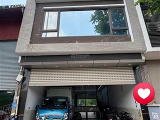 Mặt phố nam đuống 110m2 mặt tiền 6m  7 tầng thang máy  đường 17m  kinh doanh  làm văn phòng
