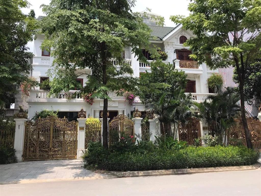 Chính chủ bán trong tháng  biệt thự liền kề bt05  khu đô thị việt hưng  200m2  4 tầng  mt 18m