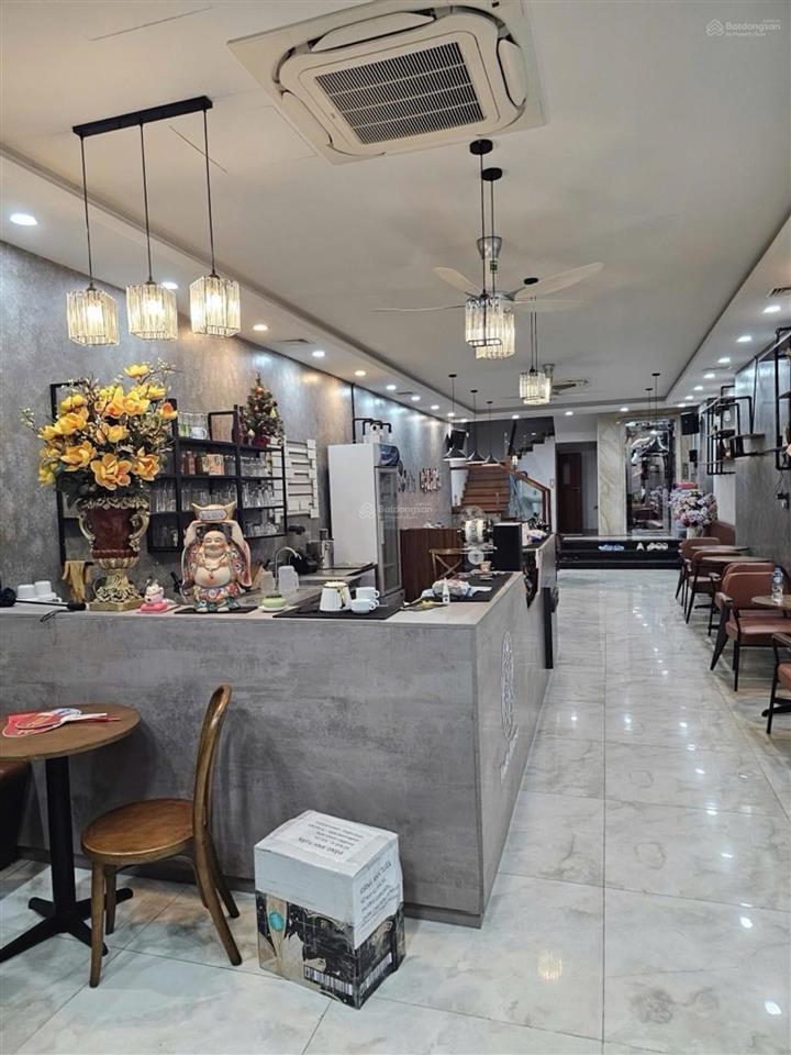 Nhà mặt phố giang biên  100m2  mặt tiền 5m  5 tầng thang máy  đối diện nhà hàng hương quê