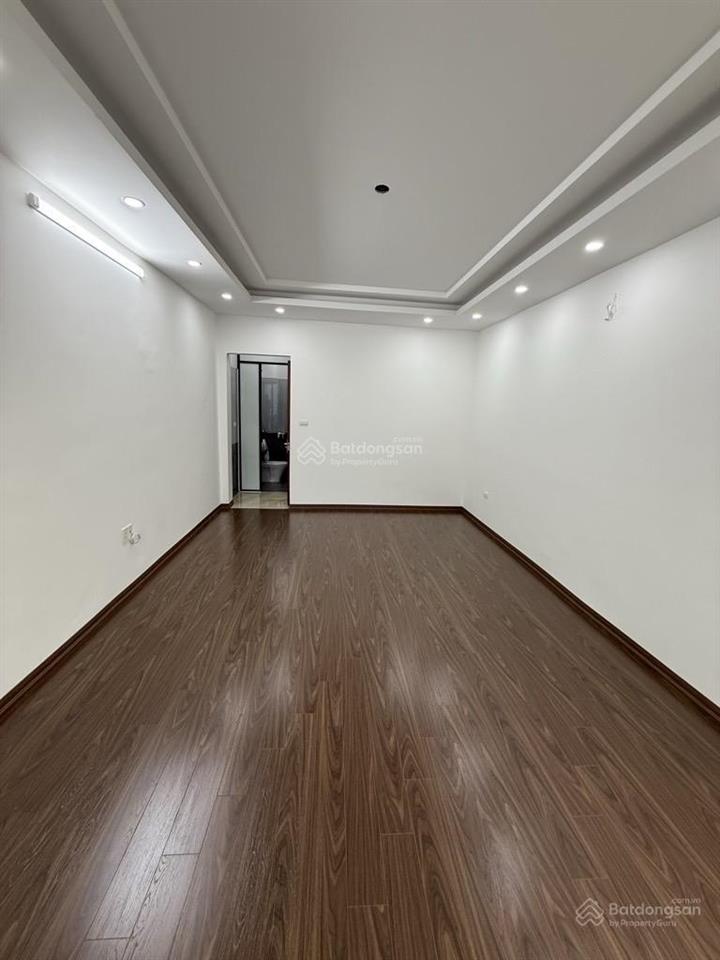 Bán nhà trần đại nghĩa ,nhà dân xây, ngõ thông, 2 thoáng , ở sướng