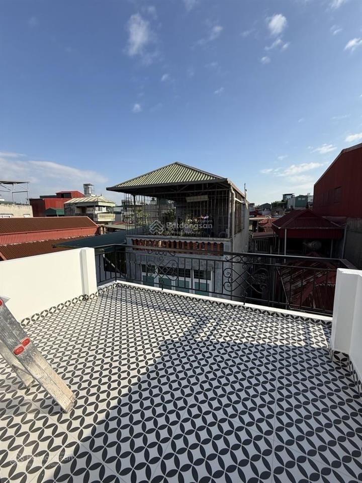 Bán nhà trần đại nghĩa ,nhà dân xây, ngõ thông, 2 thoáng , ở sướng