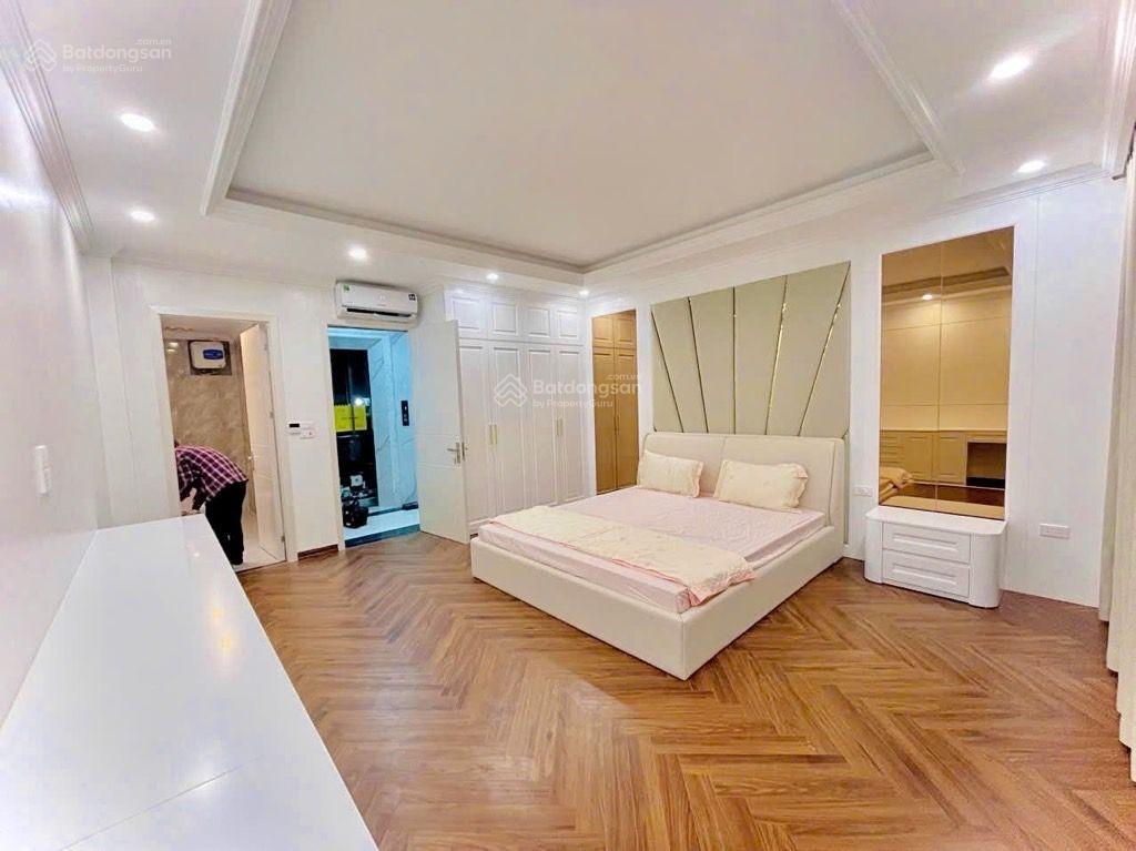 Bán nhà trần đại nghĩa, nhà mới full nội thất, thang máy, gần phố, ở sướng