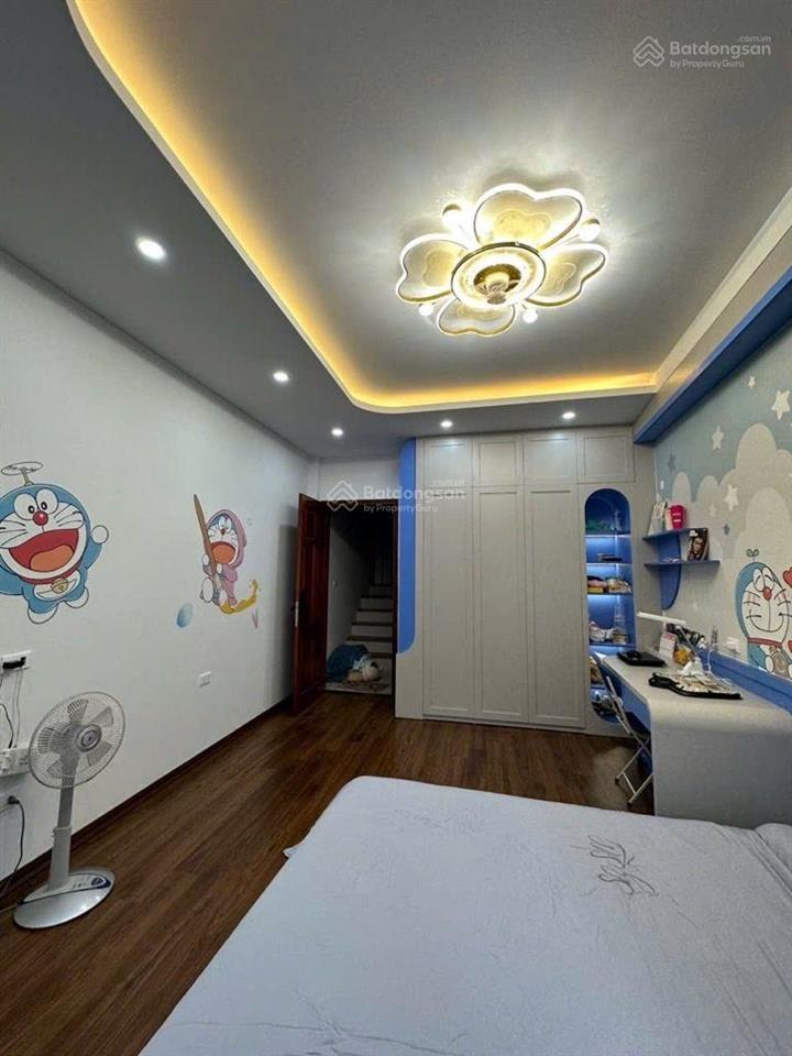 Bán nhà trần đại nghĩa, 41m 5t, nhà dân xây, gần phố, full nội thất, gần phố