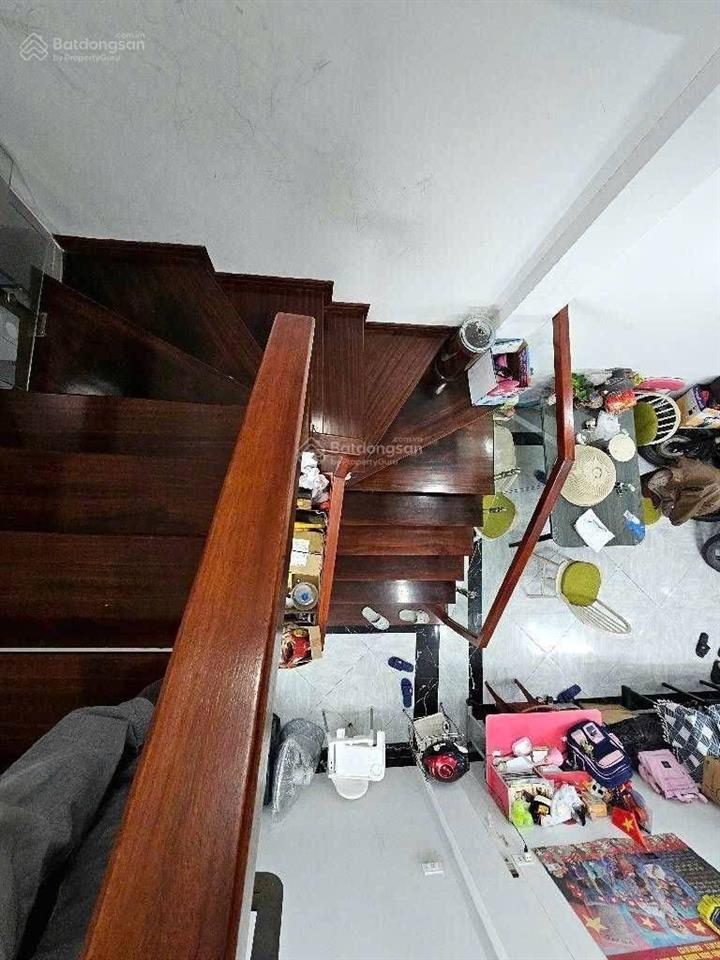 Bán nhà trần đại nghĩa, nhà mới ở luôn, vị trí đắc địa, phân lô, ở sướng