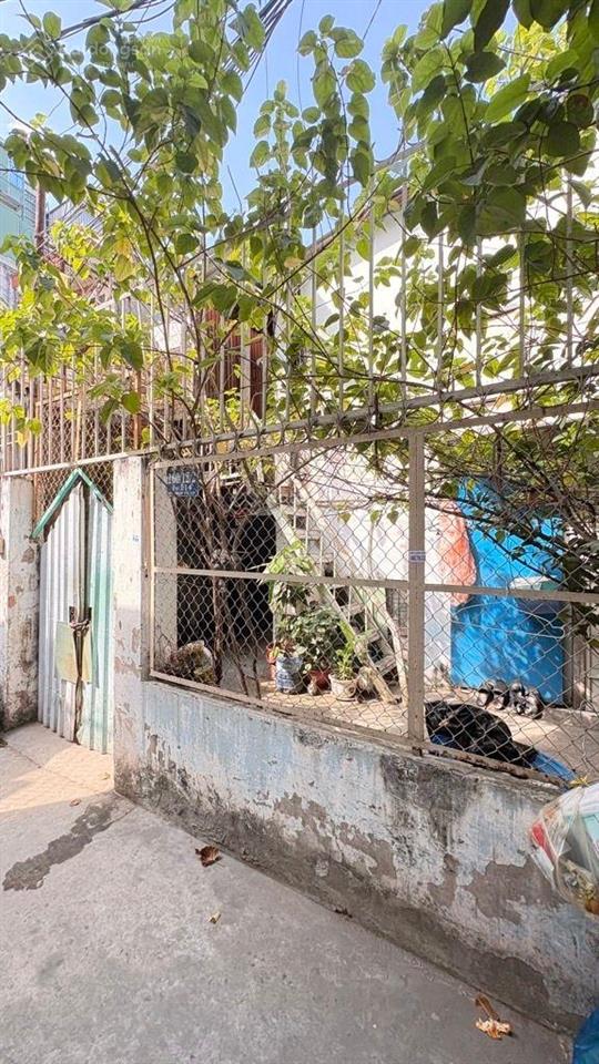 Rẻ hơn xung quanh 20%  94m2 đất nở hậu  sát mặt tiền đường  chỉ 93tr/m2