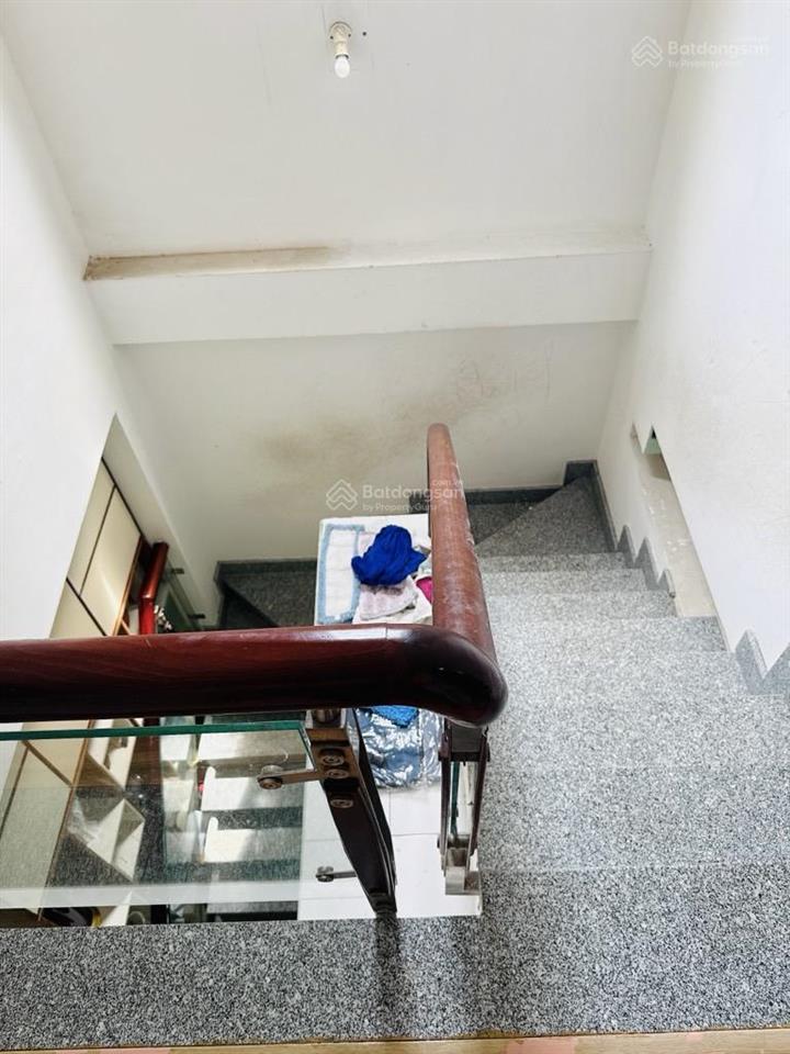 Villa 110m2 giữa lòng sài gòn 3 tầng  ô tô tránh  ngay mặt tiền đường lớn  khu dân trí cao