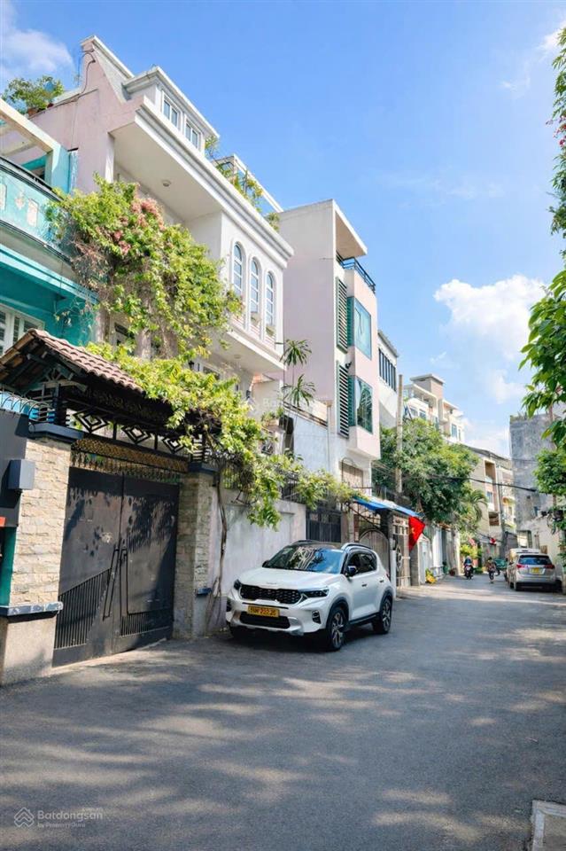 70m2 nhà 2 tầng btct  sát q1 đài truyền hình  rẻ hơn xung quanh 20%  hẻm ô tô tránh