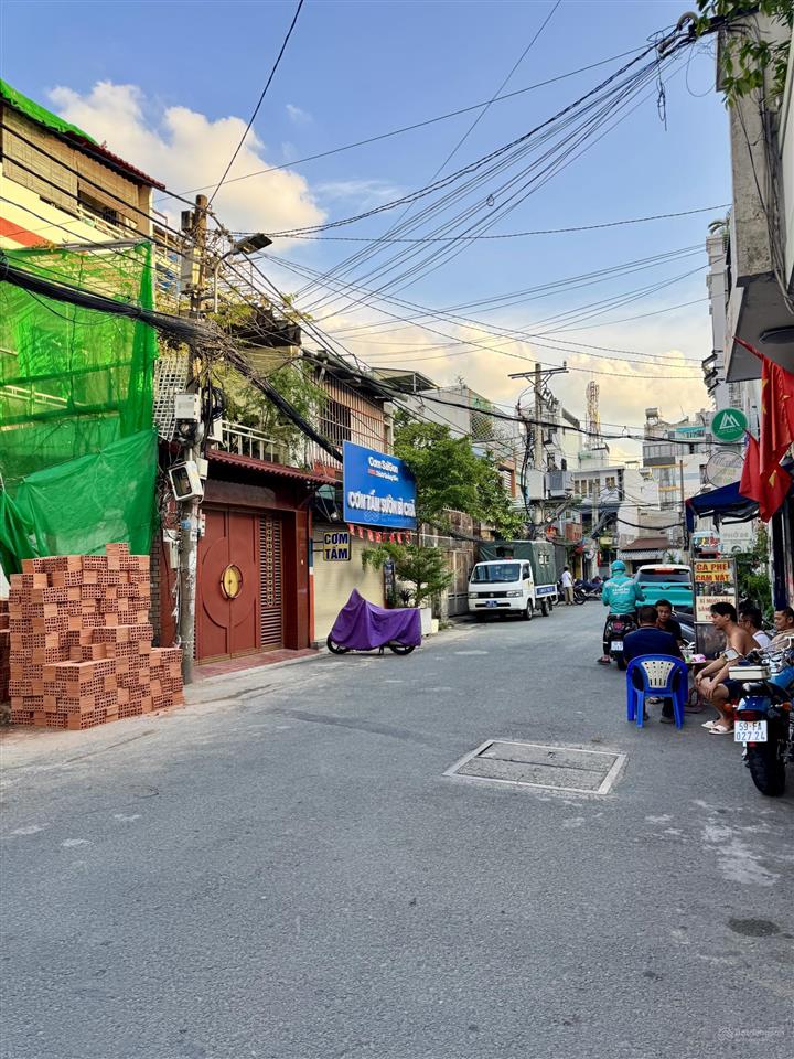 Ngộp bank đừng bỏ qua * 8tỷ giảm còn 7tỷ * bán nhanh nhà 4 tầng bê tông cốt thép  khu vip