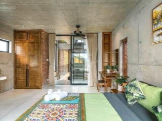 Bán nhà mặt phố phước trường sát biển mỹ khê, bể bơi trong nhà, diện tích 80m  4 tầng  ngang 5m.