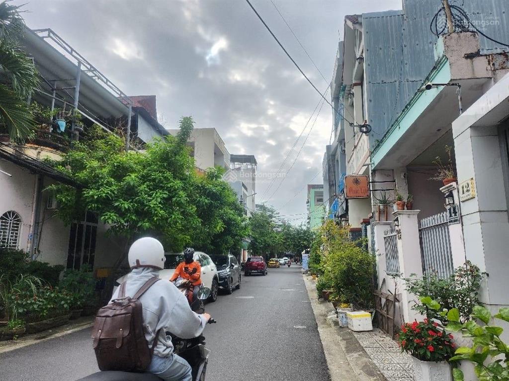 Bán mảnh đất cực đẹp mỹ đa đông trung tâm lưu trú khách tây, ô tô tránh, diện tích 142m  ngang 6.5