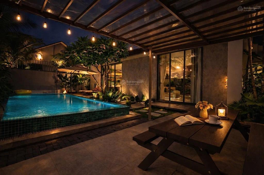 Bán gấp biệt thự chương dương khuê mỹ, ngay điểm bắn pháp hoa quốc tế, diện tích 285m  ngang 15m.