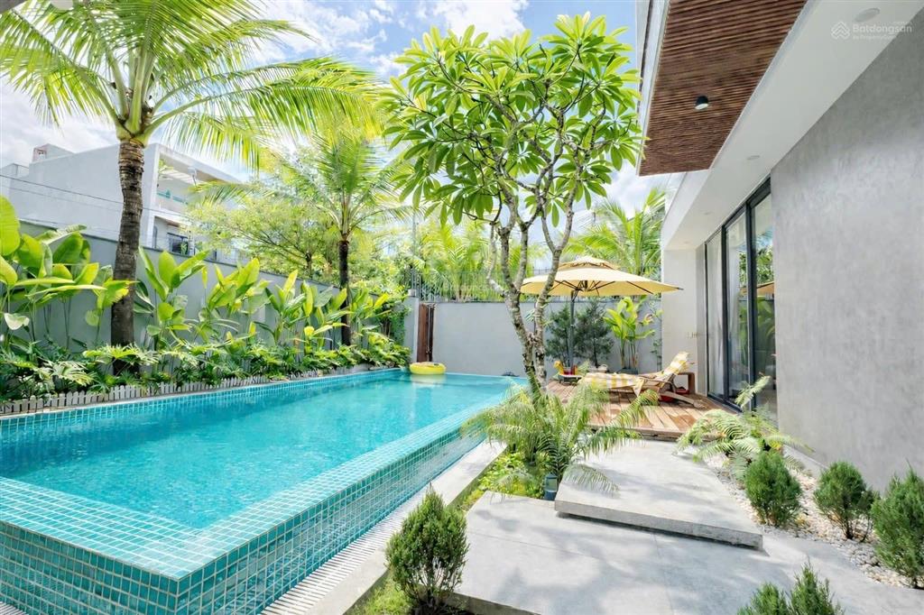 Bán gấp biệt thự chương dương khuê mỹ, ngay điểm bắn pháp hoa quốc tế, diện tích 285m  ngang 15m.