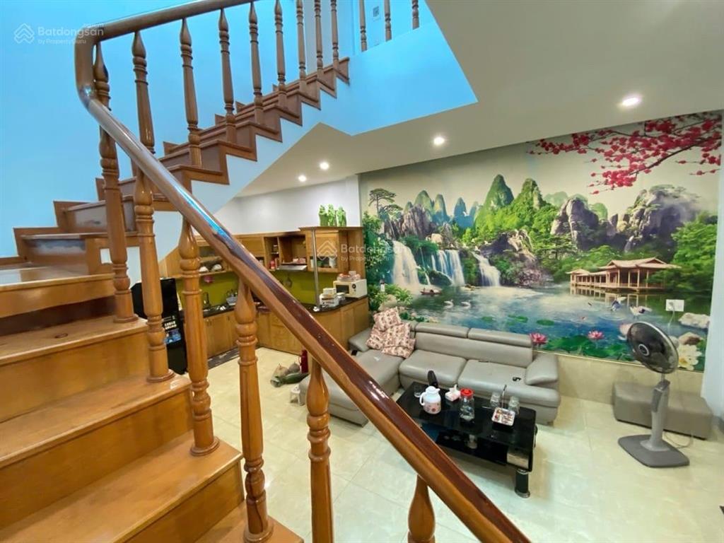 Bán nhà đẹp giá rẻ dương tử giang khu nam việt á, đường 7.5m, diện tích 90m  2 tầng  ngang 5m.
