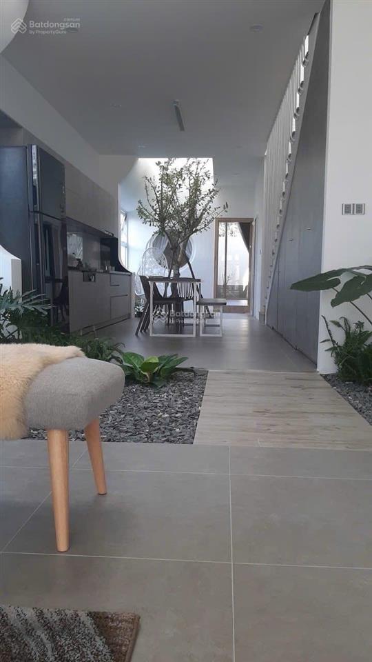 Bán gấp nhà nam việt á, mặt phố nguyễn hữu hào, đang khai thác homestay, diện tích 117m  2 tầng.