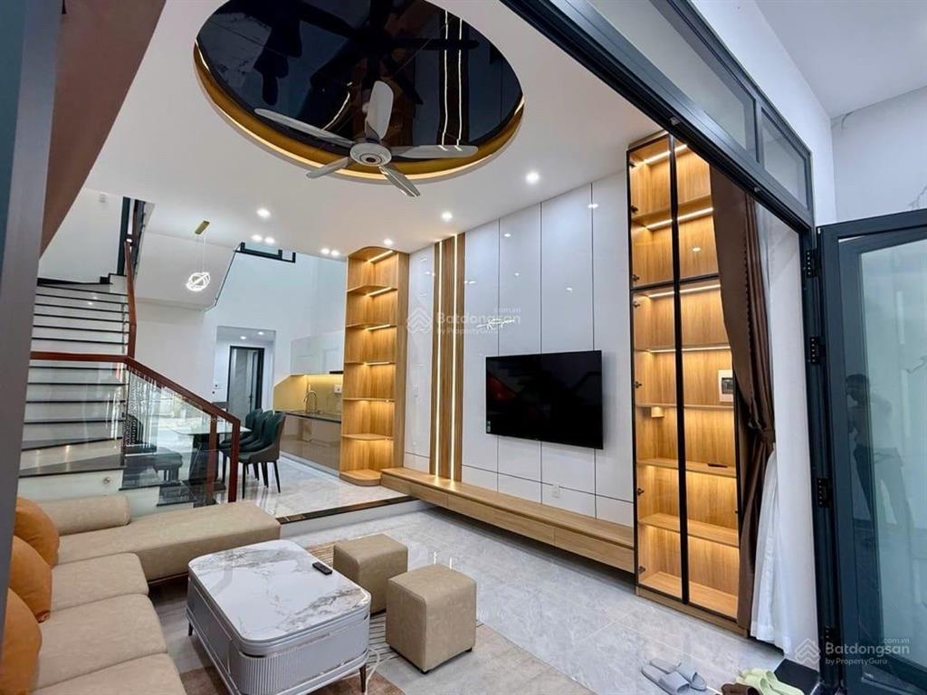 Bán nhà đẹp full nội thất cao xuân huy cẩm lệ, kinh doanh, diện tích 77,9m2  3 tầng  ngang 4,5m