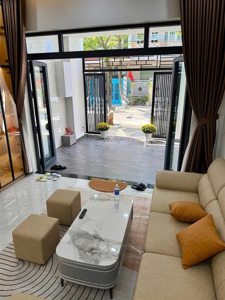 Bán nhà đẹp full nội thất cao xuân huy cẩm lệ, kinh doanh, diện tích 77,9m2  3 tầng  ngang 4,5m