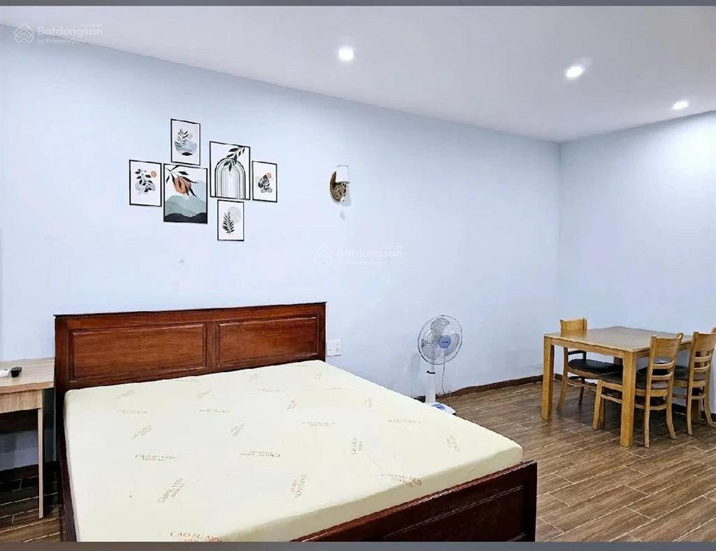 Bán gấp tòa căn hộ tùng thiện vương khu nam việt á, tổng 20 phòng, diện tích 195m  ngang 10m.