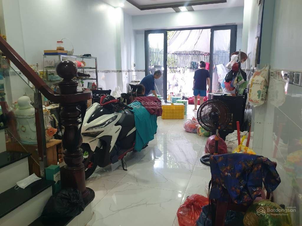 Chỉ hơn 7 ty nhỏ giọt  mua là lời  vừa ở vừa kinh doanh ngay lạc long quân, q11  dt 4.5x18m.