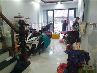 Chỉ hơn 7 ty nhỏ giọt  mua là lời  vừa ở vừa kinh doanh ngay lạc long quân, q11  dt 4.5x18m.