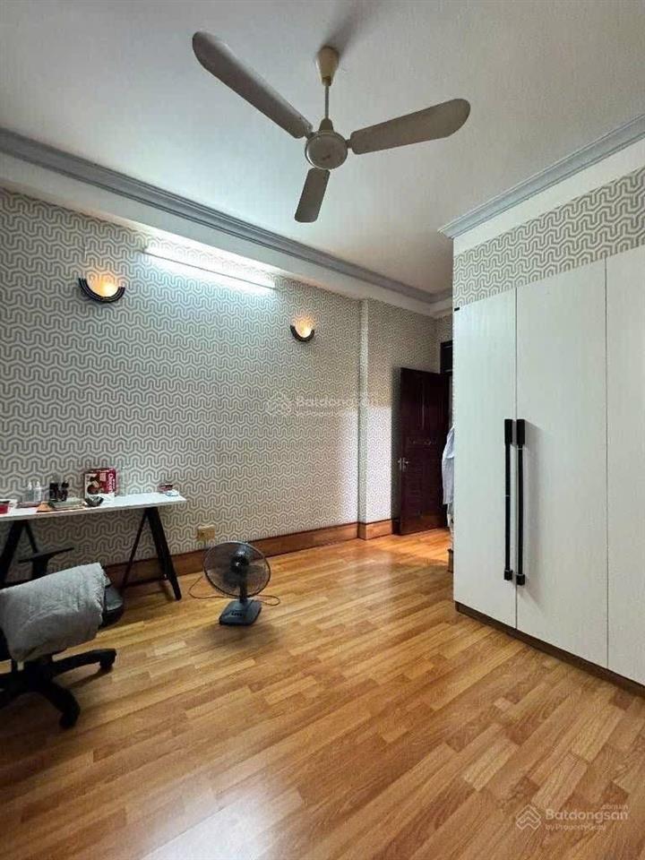 Nhà chính chủ phú thọ hoà tân phú hxh 6m 5 tầng 7.xtỷ