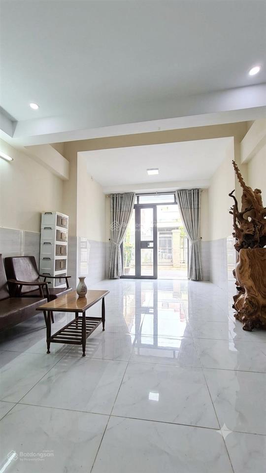 Bán nhà xe tải đổ cửa khu aeon tên lửa, an lạc, 3 tầng có sân thượng, 75m2 chỉ 6,3 tỷ