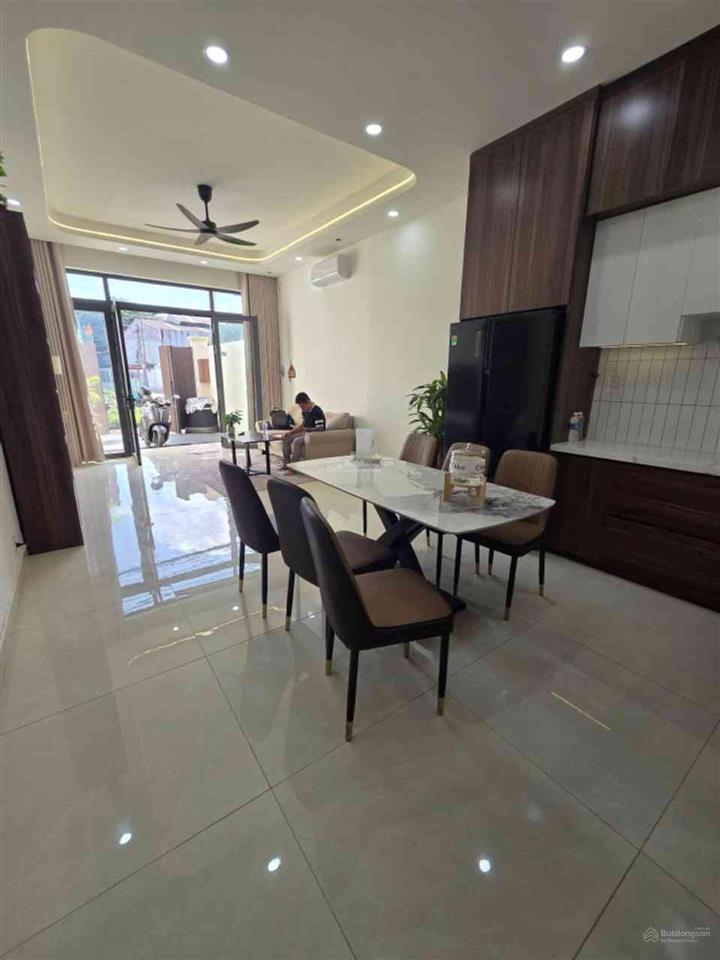 Bán nhà hẻm xe tải bình trị đông  hương lộ 2, 4.2x15m, 4 tầng, 5pn  5.6 tỷ tl