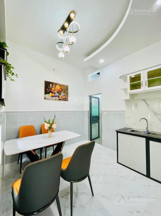 Cần bán gấp nhà nguyễn xiển, chủ chuẩn bị đi định cư, giá 4 tỷ 7, 55m2 sổ sẵn, gần trường đại học