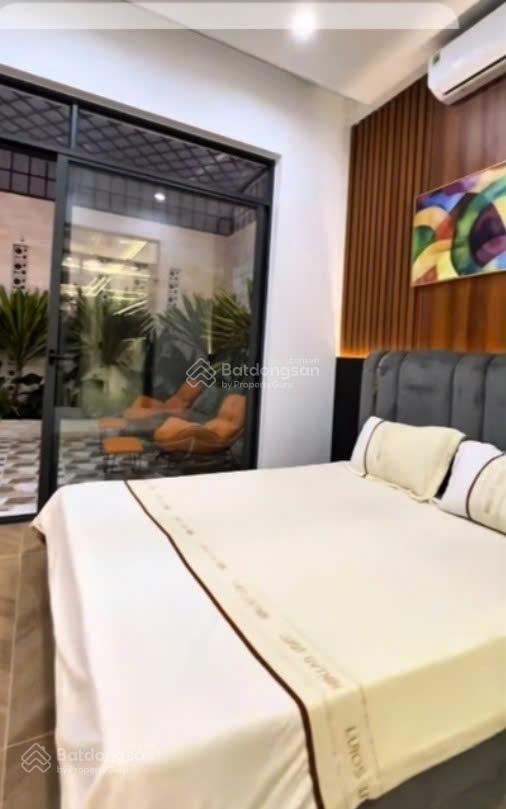 Chủ chuẩn bị định cư, cần bán siêu phẩm nhà lê văn chí, giá 5 tỷ 4, rộng rãi  full nội thất