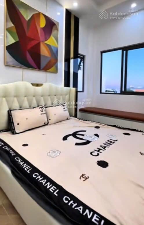 Chủ chuẩn bị định cư, cần bán siêu phẩm nhà lê văn chí, giá 5 tỷ 4, rộng rãi  full nội thất