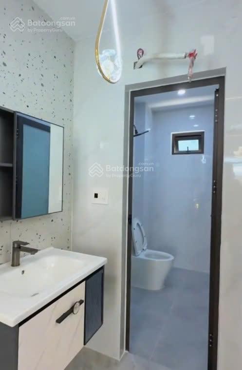 Bán nhà đẹp, chính chủ 70m2, giá 4 tỷ 780, đường lê văn việt  q9, sổ riêng sang tên ngay