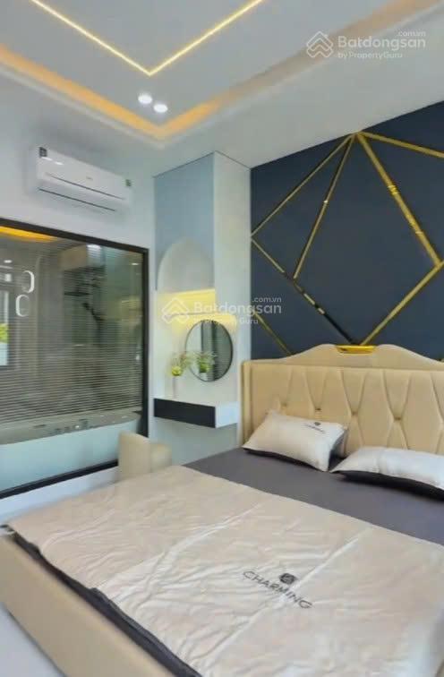 Bán nhà đẹp, chính chủ 70m2, giá 4 tỷ 780, đường lê văn việt  q9, sổ riêng sang tên ngay